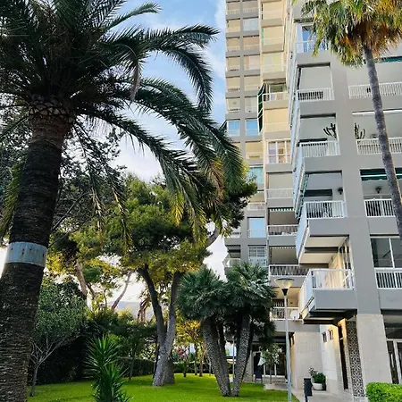 Apartment Deluxe Torremar *